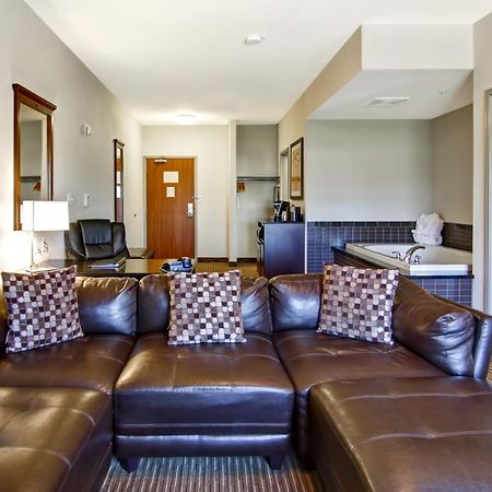 Canalta Hotel Tisdale Bagian luar foto