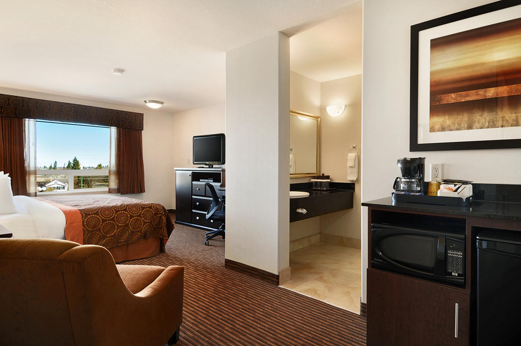 Canalta Hotel Tisdale Bagian luar foto