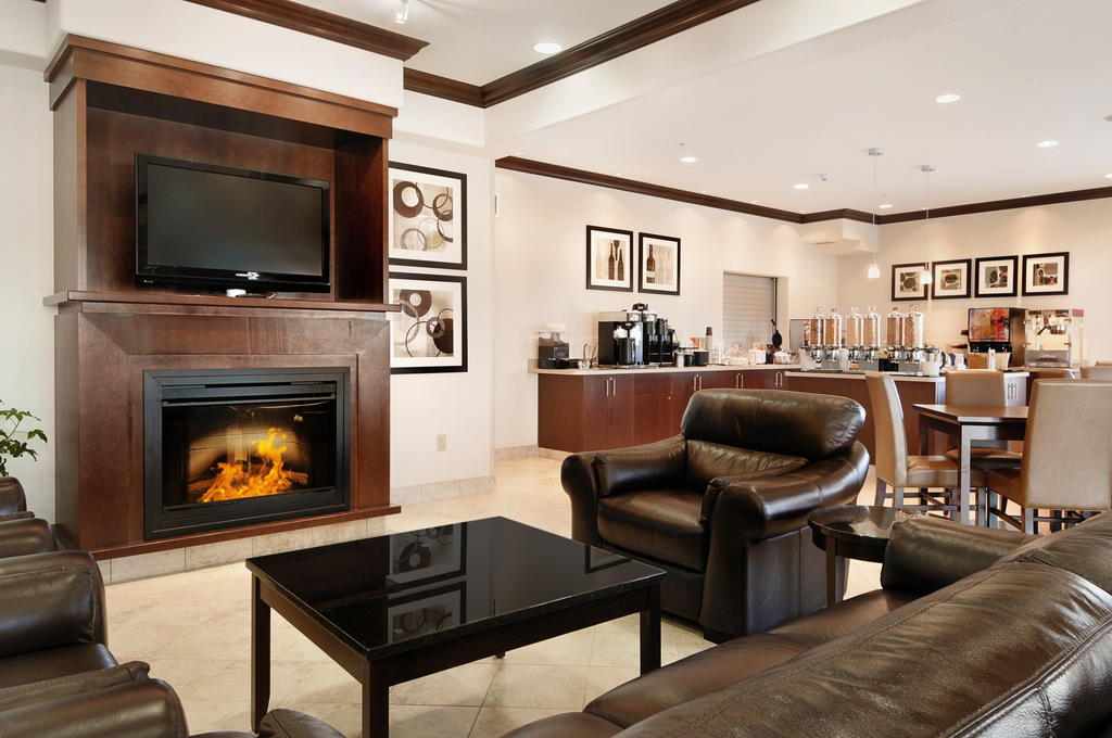 Canalta Hotel Tisdale Bagian luar foto