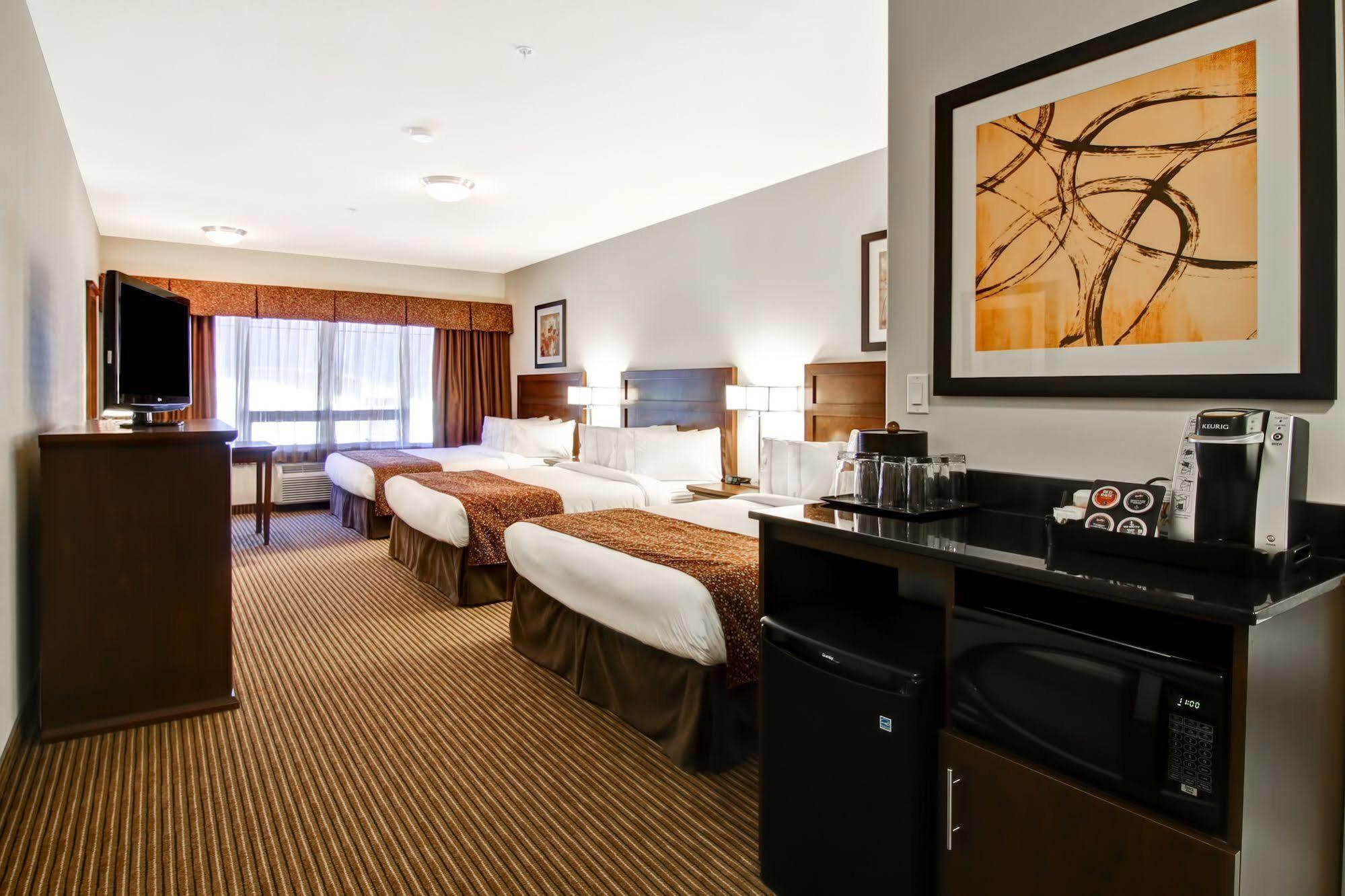Canalta Hotel Tisdale Bagian luar foto