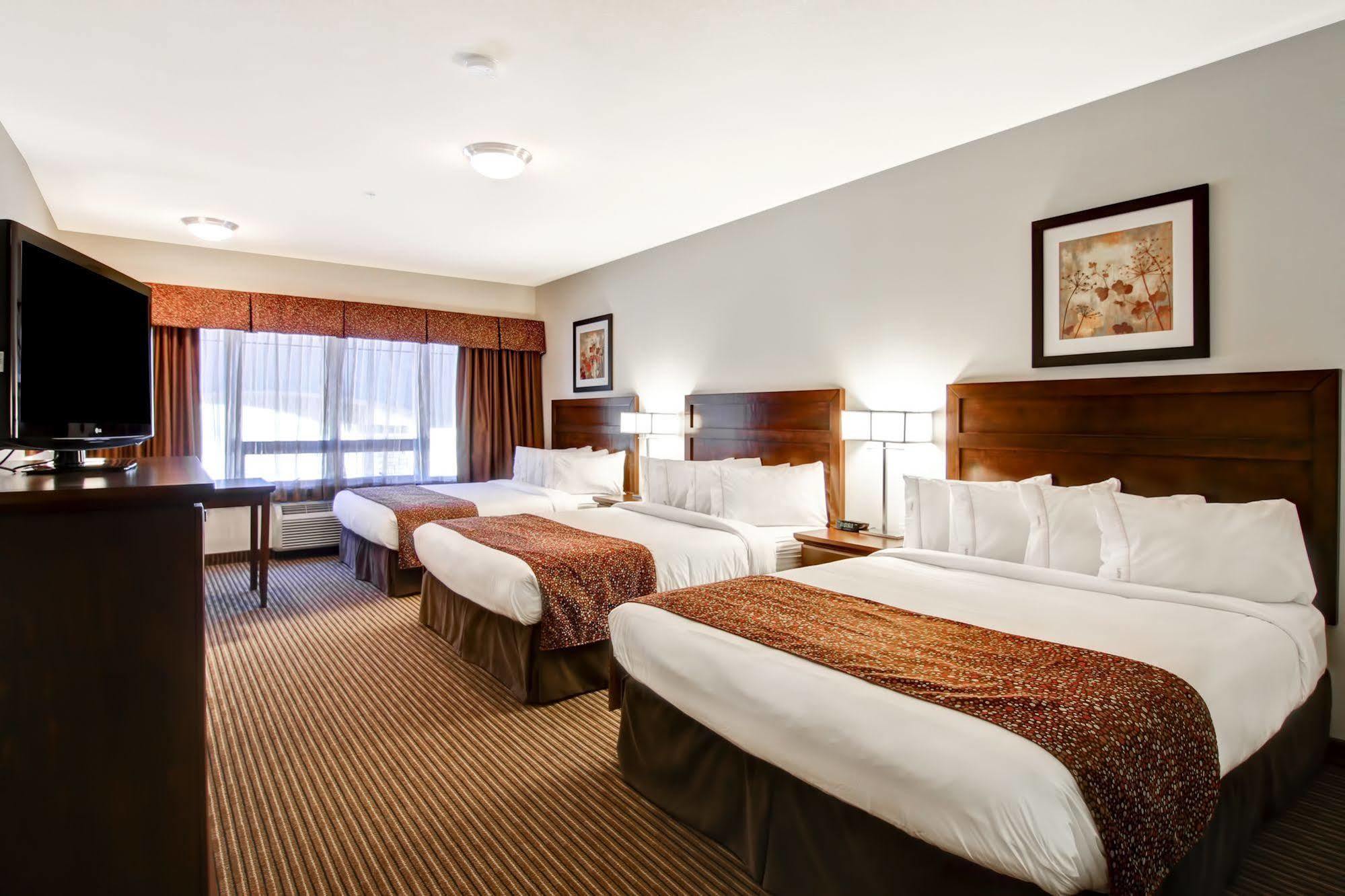 Canalta Hotel Tisdale Bagian luar foto