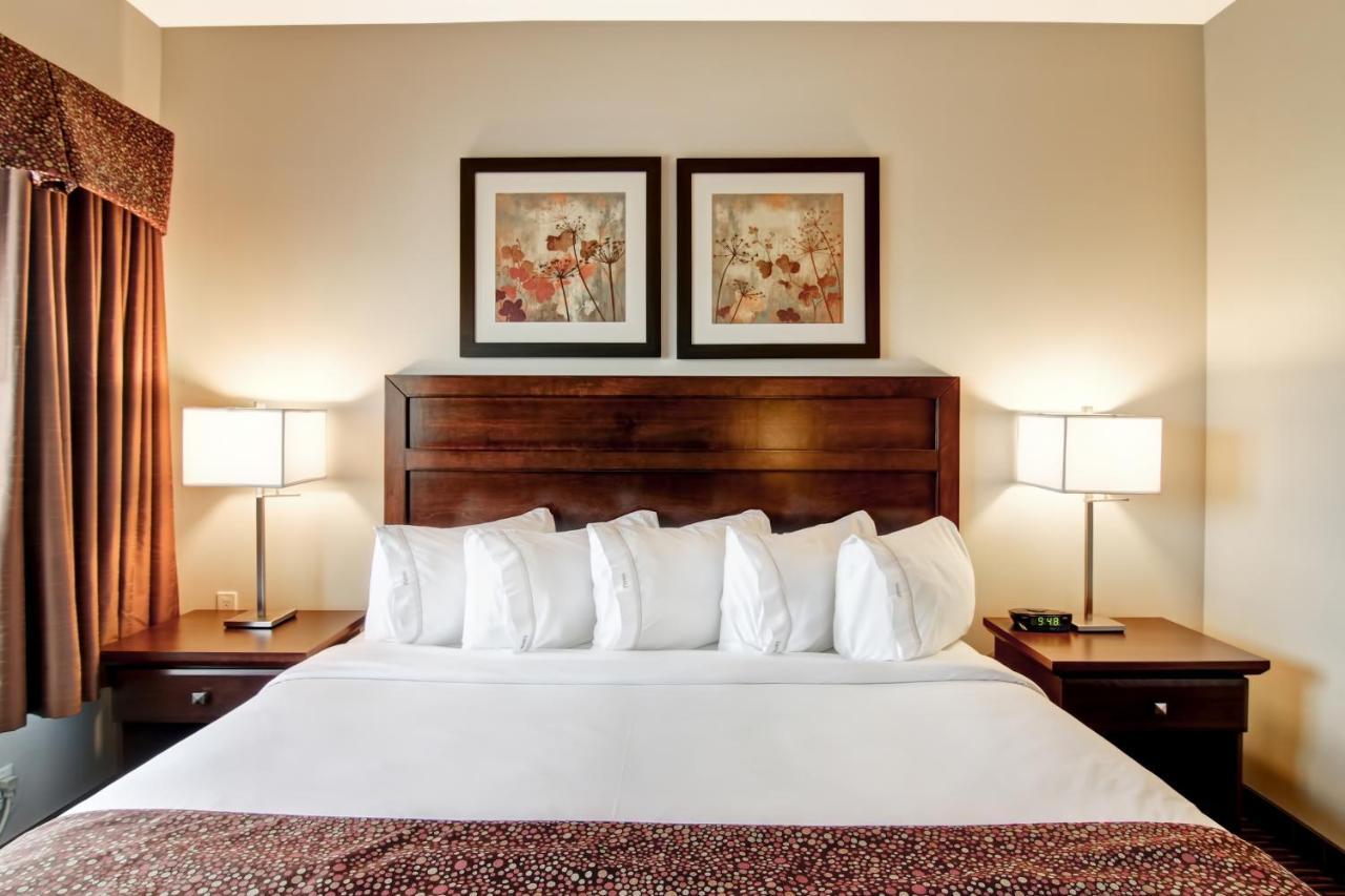 Canalta Hotel Tisdale Bagian luar foto